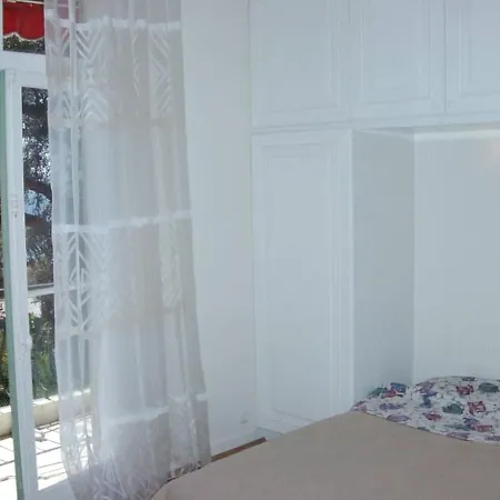 Apartment Moderne A Avec Vue Sur Et Montagne 85 M² *