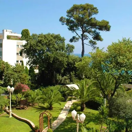 Apartament Moderne A Avec Vue Sur Et Montagne - 85 M² Cannes