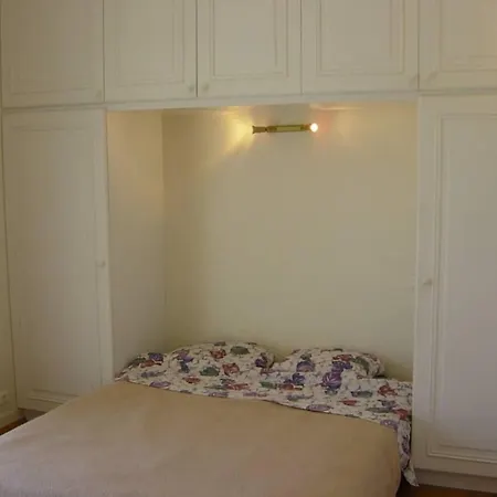 Moderne A Avec Vue Sur Et Montagne - 85 M² カンヌ